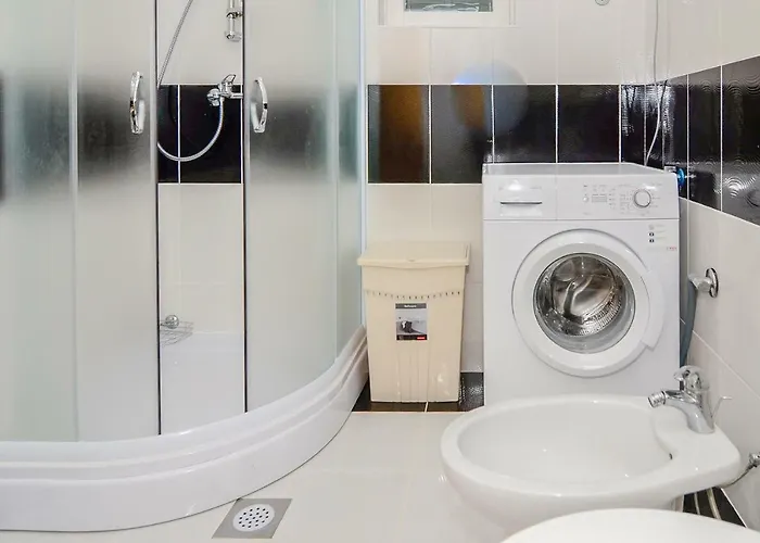 Holiday Home Loviste 別荘 Lovište