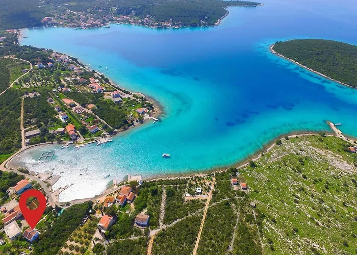 בית נופש Holiday Home Loviste