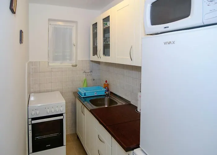 בית נופש Holiday Home Loviste *